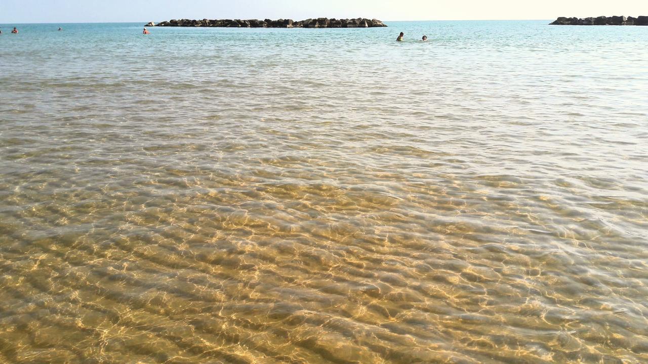 سان بنيديتّو ديل ترونتو B&B Incanto Sotto Il Mare المظهر الخارجي الصورة