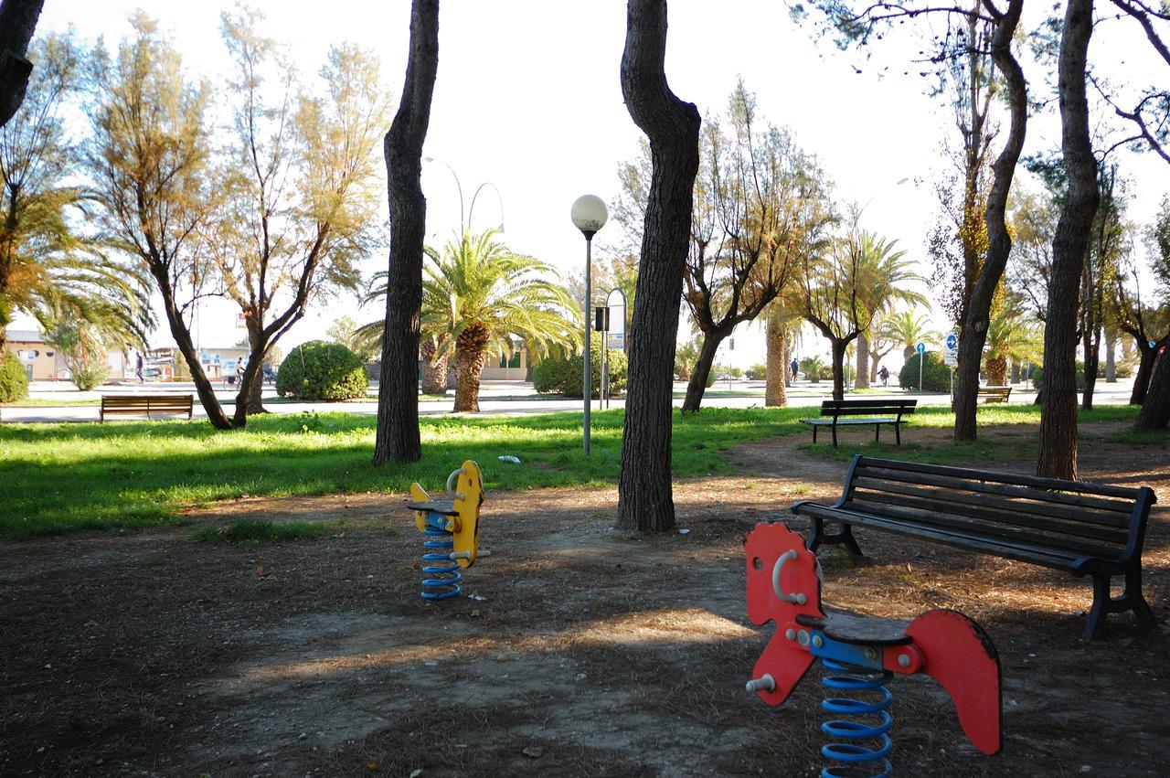 سان بنيديتّو ديل ترونتو B&B Incanto Sotto Il Mare المظهر الخارجي الصورة